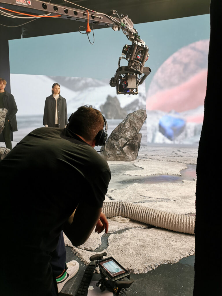 Set der Mixed-Reality-Produktion für AlphaTauri